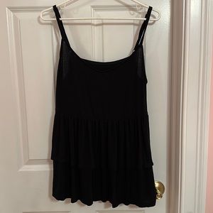 Black tiered tank